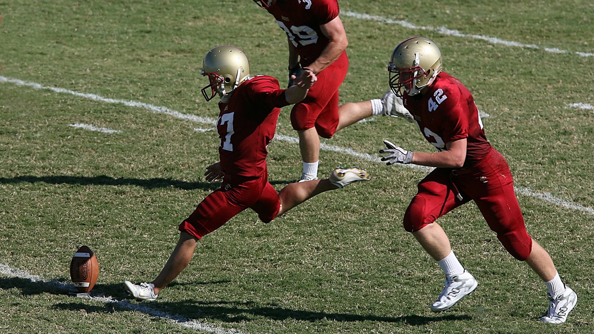 高尔的快速反击和突破能力，成为袋鼠队制胜法宝