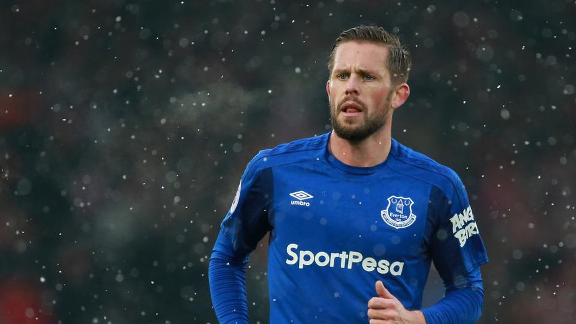 Nakamura 防守稳健成为后防基石